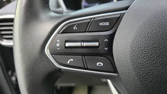 Hyundai TM 2.0 2WD 2019 28