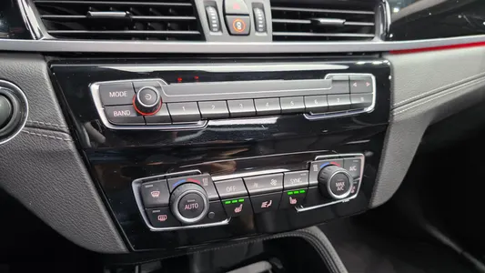 BMW X1 (F48) xDrive 20i xLine 2022 30