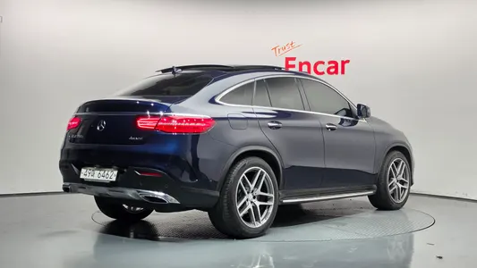 Mercedes-Benz GLE-Class W166 GLE350 d 4MATIC 2017