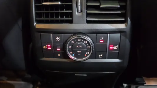 Mercedes-Benz GLE-Class W166 GLE350 d 4MATIC 2017 34