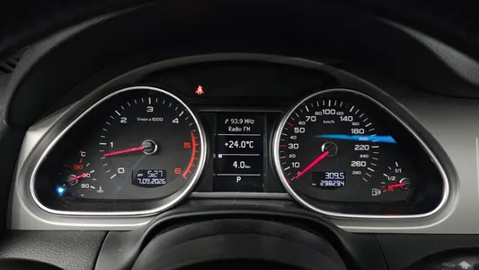 Audi Q7 4.2 TDI 2014 8