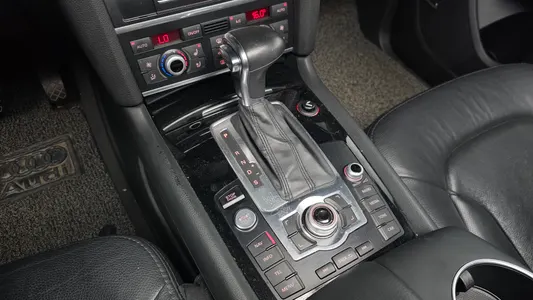 Audi Q7 4.2 TDI 2014 9