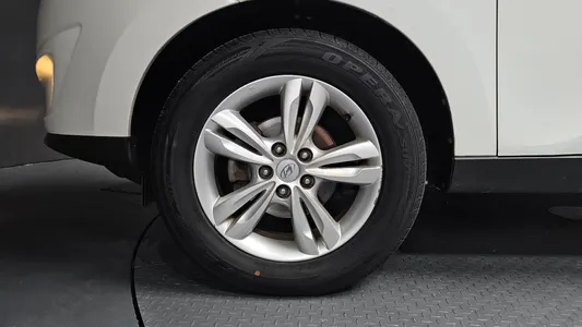 Hyundai ix 2WD X20 2011 5