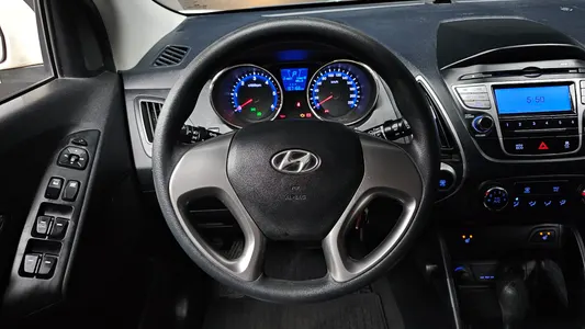 Hyundai ix 2WD X20 2011 13