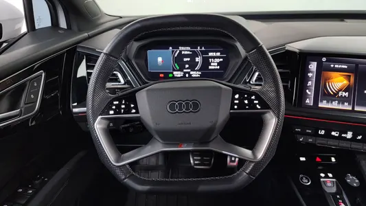 Audi Q4 e- (F4) 40 2023 12