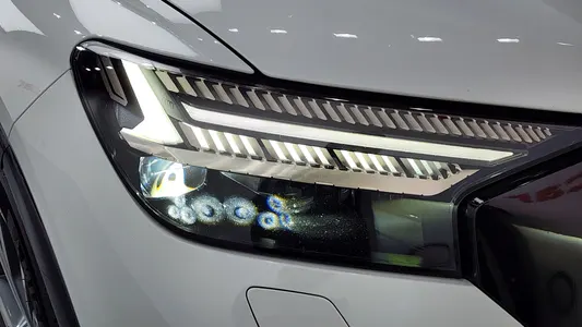 Audi Q4 e- (F4) 40 2023 22
