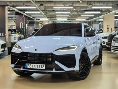 Lamborghini 4.0 V8 SE 2025