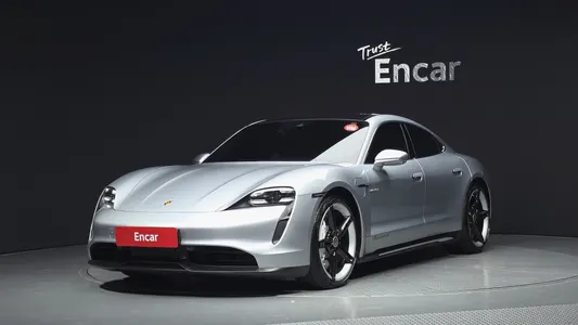 Porsche 4S 2020