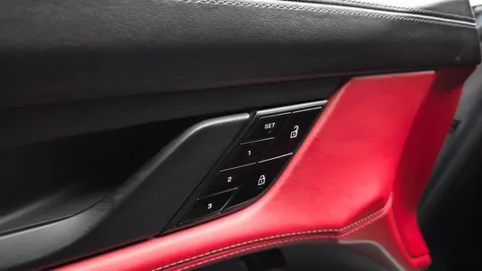 Porsche 타이칸 4S 2020 31
