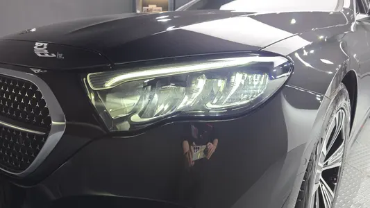 Mercedes-Benz E-Class W214 E200 2025 22