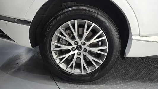 Genesis GV80 2.5T 2WD 2024 5