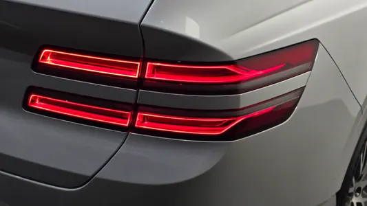 Genesis GV80 2.5T 2WD 2024 23
