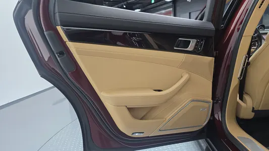Porsche (971) 2.9 AWD 2021 25