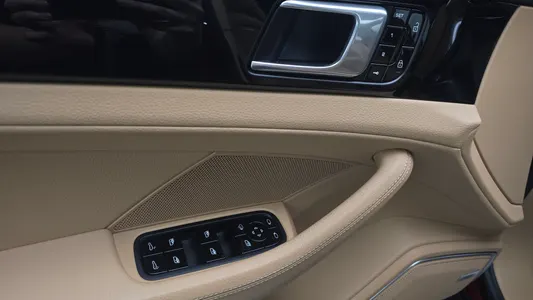 Porsche (971) 2.9 AWD 2021 28