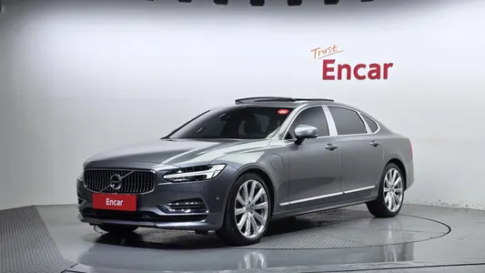 Volvo S90 T8 AWD 2019