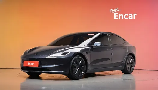 Tesla 3 RWD 2025