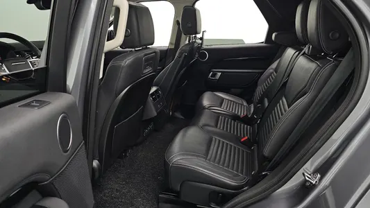 Land Rover 5 D250 S 2022 11