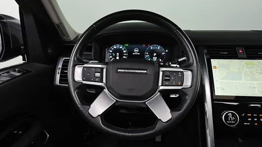 Land Rover 5 D250 S 2022 13