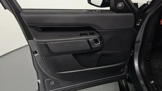Land Rover 5 D250 S 2022 25