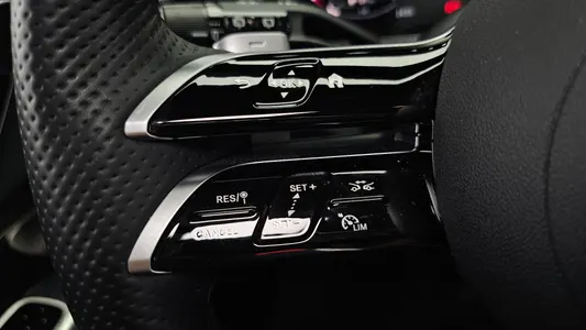 Mercedes-Benz GLC-Class X254 GLC300 4MATIC AMG Line 2024 32