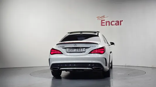 Mercedes-Benz CLA-Class C117 CLA220 AMG Line 2017 4