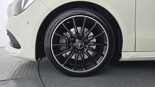 Mercedes-Benz CLA-Class C117 CLA220 AMG Line 2017 5