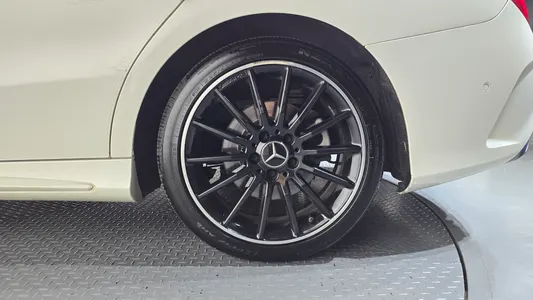 Mercedes-Benz CLA-Class C117 CLA220 AMG Line 2017 21