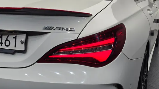 Mercedes-Benz CLA-Class C117 CLA220 AMG Line 2017 23