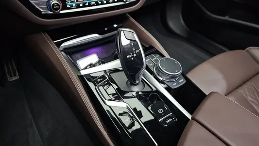 BMW 5 Series (G30) 530i M 2023 9