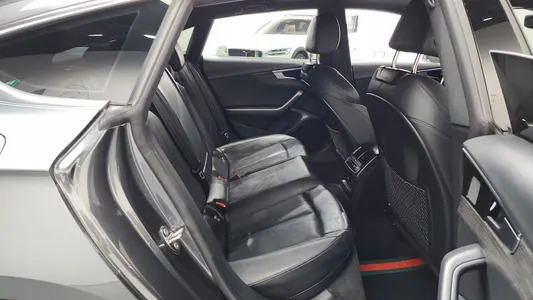 Audi A5 (F5) 40 TFSI 2023 11