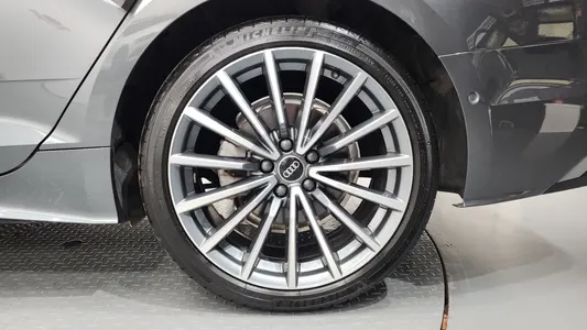 Audi A5 (F5) 40 TFSI 2023 21