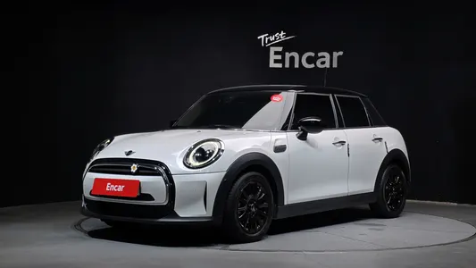 MINI 5 2023