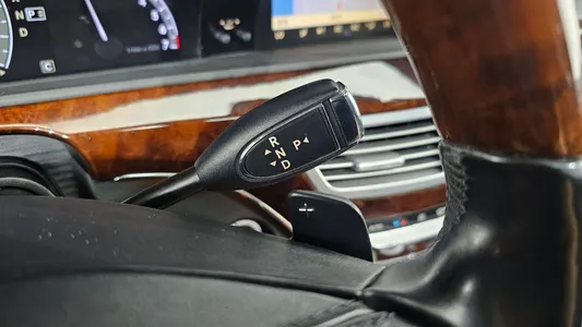 Mercedes-Benz S-Class W221 S500L 4MATIC 2010 9