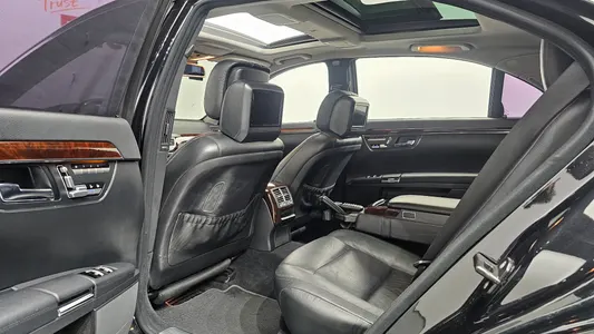 Mercedes-Benz S-Class W221 S500L 4MATIC 2010 26