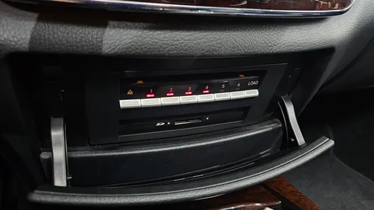Mercedes-Benz S-Class W221 S500L 4MATIC 2010 33