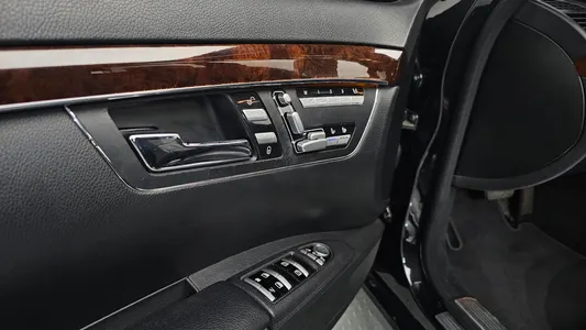 Mercedes-Benz S-Class W221 S500L 4MATIC 2010 27