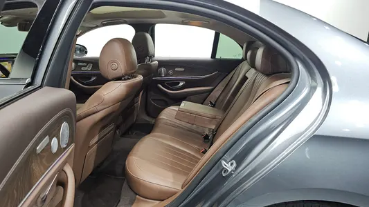 Mercedes-Benz E-Class W213 E300 4MATIC 2019 11
