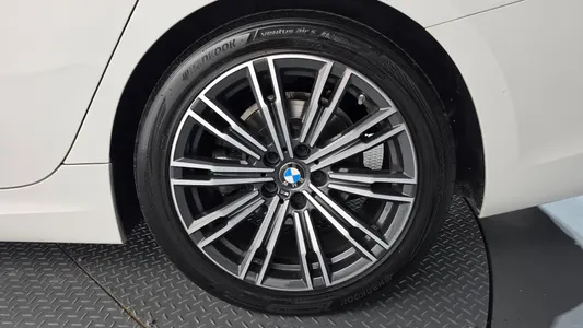 BMW 3 Series (G20) 320i M 2021 21