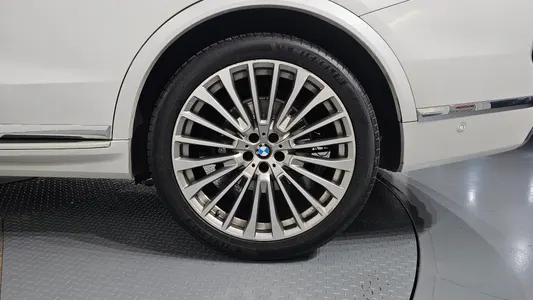 BMW X7 (G07) xDrive 40i 7 2020 21