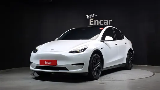 Tesla Y RWD 2024