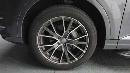 Audi Q7 (4M) 45 TFSI 2019 4