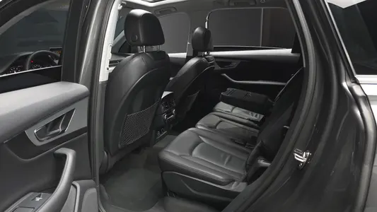 Audi Q7 (4M) 45 TFSI 2019 10