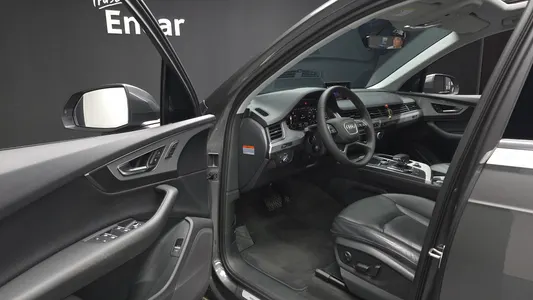 Audi Q7 (4M) 45 TFSI 2019 9