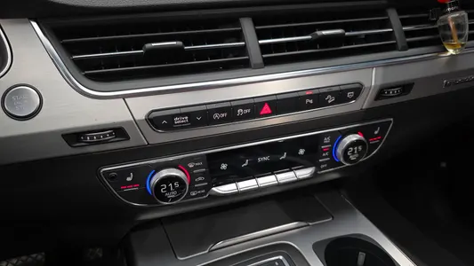 Audi Q7 (4M) 45 TFSI 2019 16