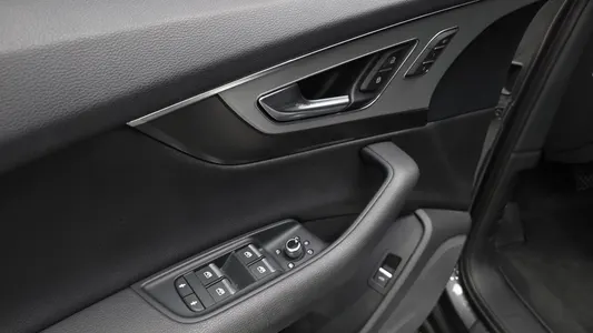 Audi Q7 (4M) 45 TFSI 2019 27