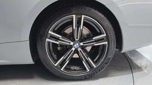 BMW 4 Series (G22) 420i 2022 21