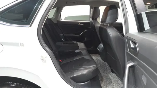 Volkswagen 7 1.4 TSI 2020 10