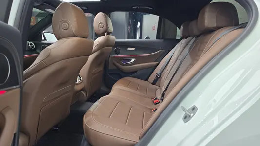 Mercedes-Benz E-Class W213 E250 AMG Line 2022 11