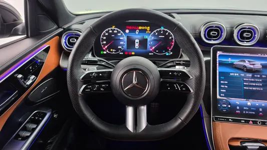 Mercedes-Benz C-Class W206 C300 4MATIC AMG Line 2023 13