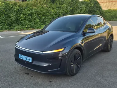 Tesla Y RWD 2026